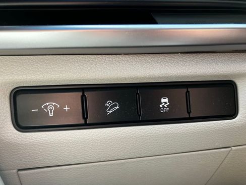 Used 2023 Kia Telluride S image 25