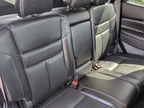 Used 2024 Nissan Murano SL image 28