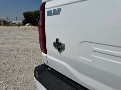 Used 2025 Ford F150 XLT w/ Equipment Group 302A MID AWD/4WD image 14