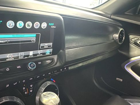 Used 2016 Chevrolet Camaro SS RWD image 20