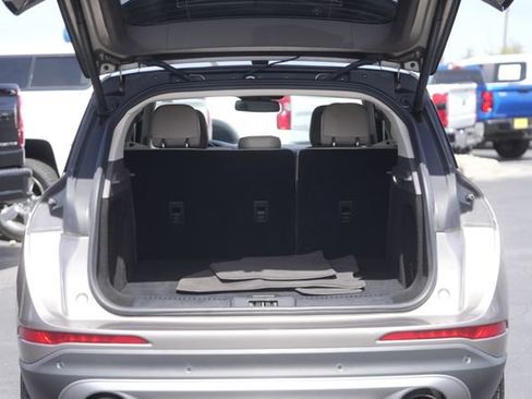 Used 2020 Lincoln Corsair Reserve image 31