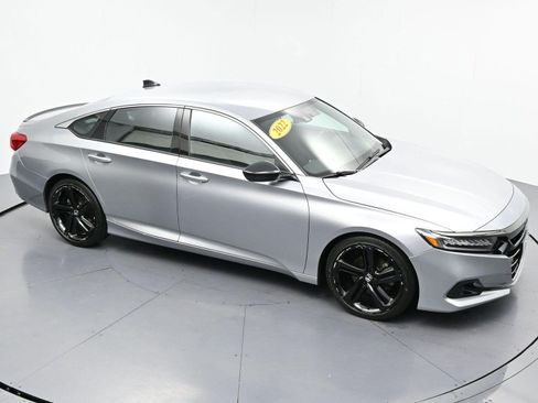 Used 2022 Honda Accord Sport image 35