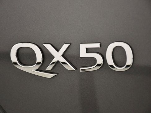 Used 2021 INFINITI QX50 Luxe w/ Cargo Package image 10