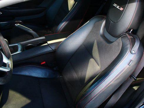 Used 2015 Chevrolet Camaro ZL1 image 4