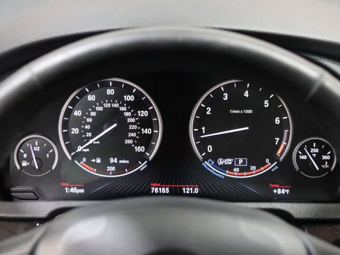 Used 2013 BMW 550i Gran Turismo xDrive image 53