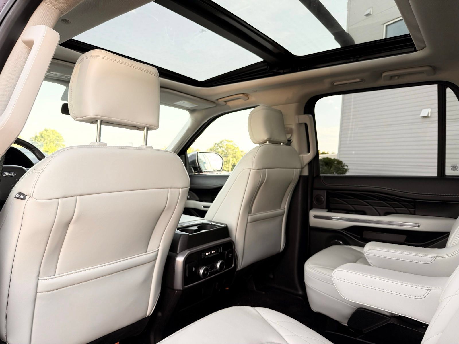 Used 2020 Ford Expedition Platinum RWD image 20