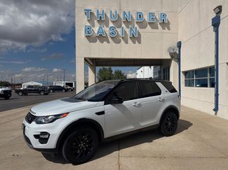 Used 2018 Land Rover Discovery Sport HSE image 1