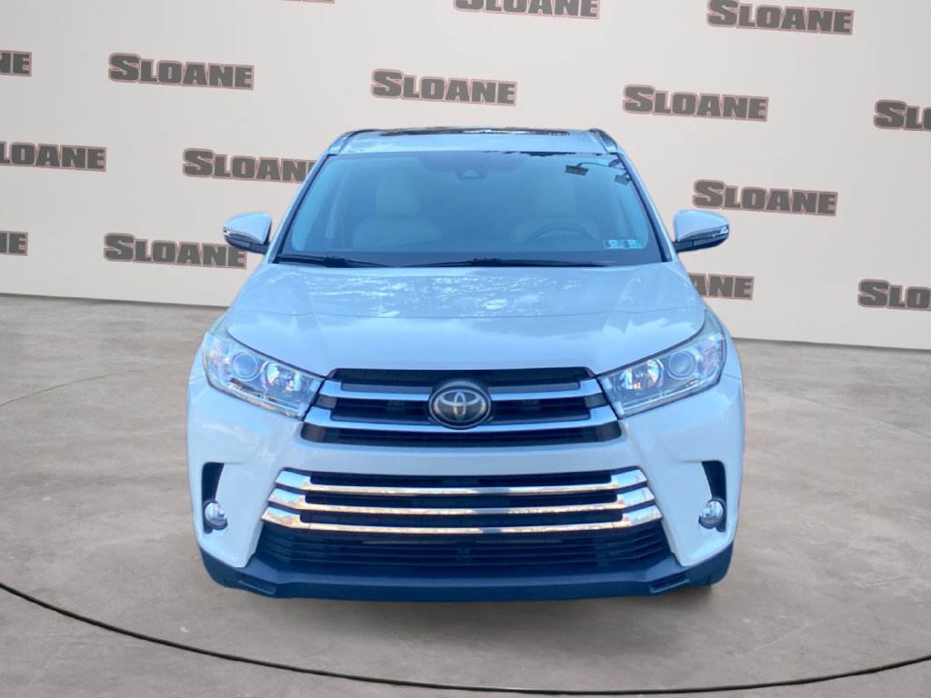 Used 2018 Toyota Highlander Limited AWD/4WD image 3
