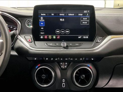 Used 2025 Chevrolet Blazer LT AWD/4WD image 6