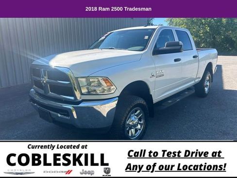 Used 2018 RAM 2500 Tradesman w/ Chrome Appearance Group image 10