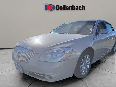 Used 2011 Buick Lucerne CXL image 1
