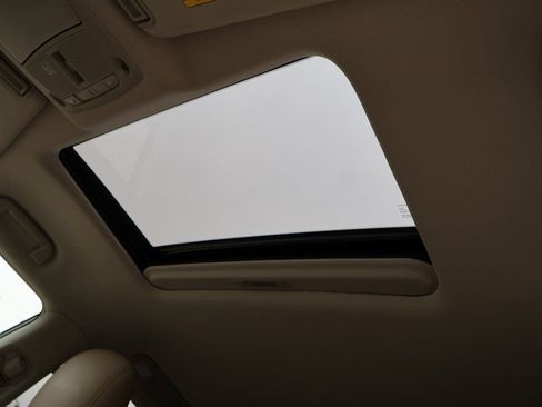 Certified 2024 Nissan Armada SL w/ Captain's Chairs Package image 21