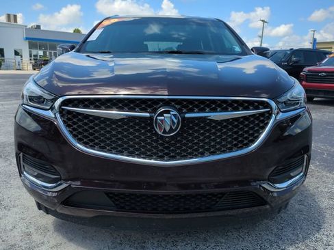 Used 2020 Buick Enclave Avenir w/ Avenir Technology Package FWD image 10