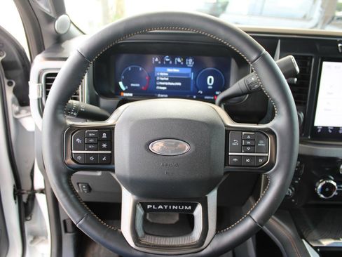Used 2024 Ford F250 Platinum w/ Tremor Off-Road Package AWD/4WD image 21