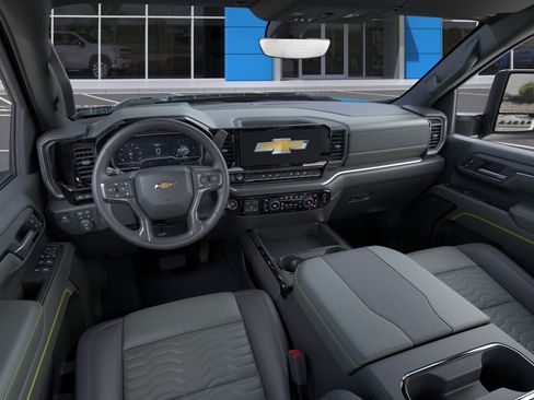 New 2026 Chevrolet Silverado 2500 ZR2 AWD/4WD image 15