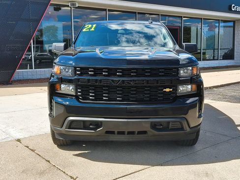 Used 2021 Chevrolet Silverado 1500 Custom AWD/4WD image 12