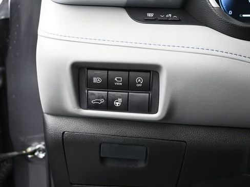 Used 2023 Toyota Highlander Platinum AWD/4WD image 23