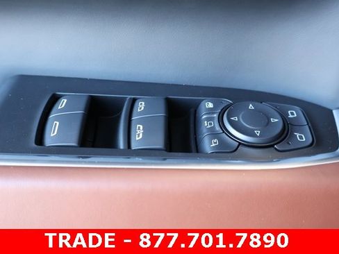 Used 2025 GMC Sierra 3500 Denali Ultimate image 12