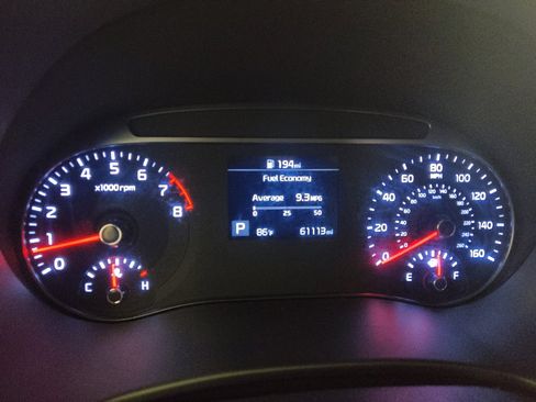 Used 2021 Kia Soul LX FWD image 23