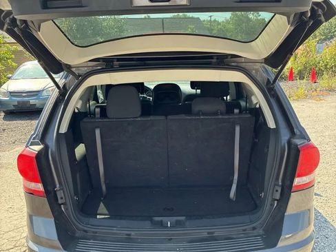 Used 2014 Dodge Journey SE w/ Flexible Seating Group image 18