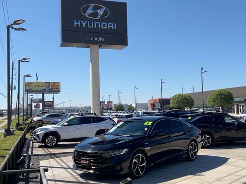 Used 2022 Honda Accord Sport image 40