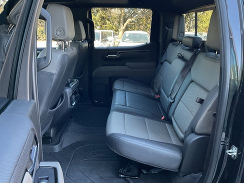 Used 2023 Chevrolet Silverado 1500 ZR2 w/ Technology Package image 18