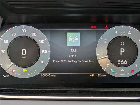 New 2026 Land Rover Range Rover Evoque Dynamic SE image 11