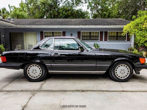 Used 1989 Mercedes-Benz 560 SL image 9