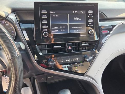 Used 2023 Toyota Camry SE FWD image 16