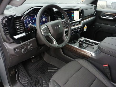 New 2026 Chevrolet Silverado 1500 LT Trail Boss w/ Convenience Package II AWD/4WD image 10