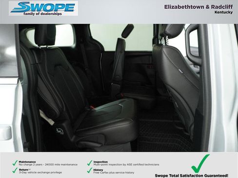 New 2026 Chrysler Voyager LX image 10