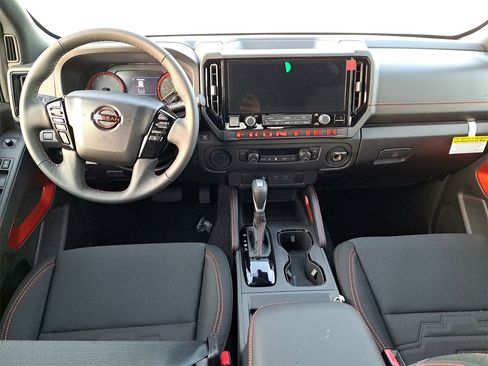 New 2025 Nissan Frontier Pro-X image 6