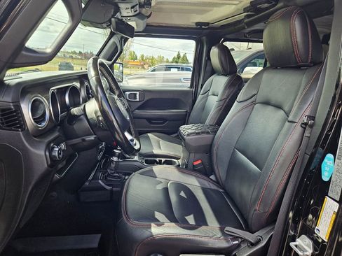Used 2020 Jeep Gladiator Overland AWD/4WD image 22
