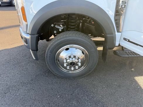 New 2026 Ford F550 4x4 Crew Cab image 16