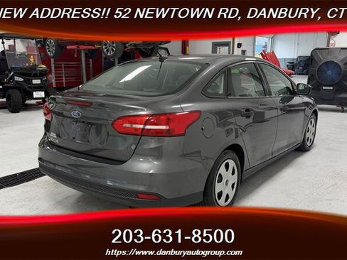 Used 2015 Ford Focus S FWD image 5