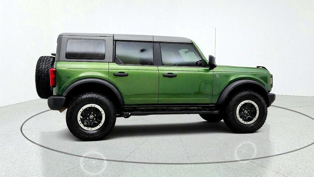 Used 2023 Ford Bronco 4-Door w/ Sasquatch Package AWD/4WD image 4