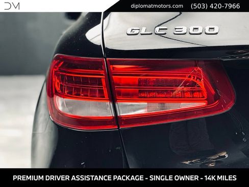 Used 2018 Mercedes-Benz GLC 300 4MATIC image 15