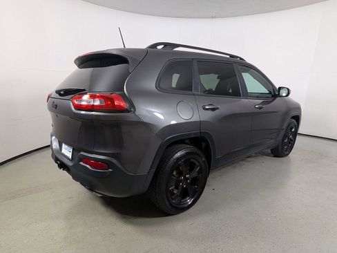 Used 2017 Jeep Cherokee High Altitude image 8
