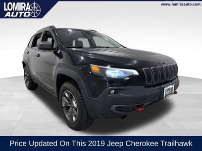 Used 2019 Jeep Cherokee Trailhawk w/ Comfort & Convenience Group