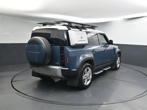 Certified 2023 Land Rover Defender 110 SE image 24