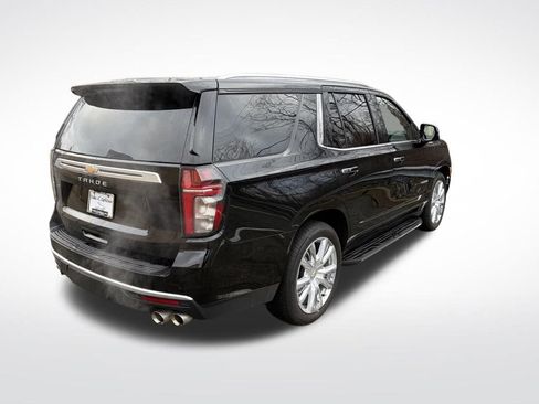 Used 2024 Chevrolet Tahoe High Country w/ Advanced Technology Package AWD/4WD image 8