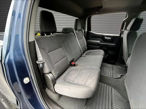 Used 2021 Chevrolet Silverado 1500 Custom Trail Boss AWD/4WD image 25