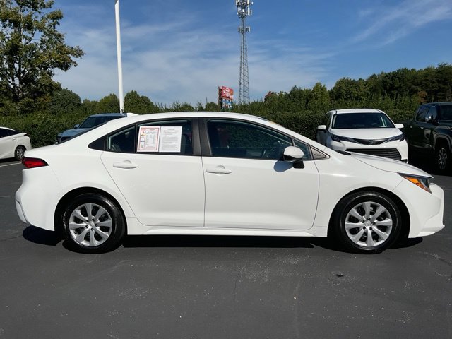 Used 2024 Toyota Corolla LE FWD image 7