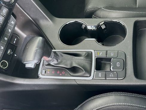 Used 2020 Kia Sportage EX w/ EX Technology Package FWD image 17