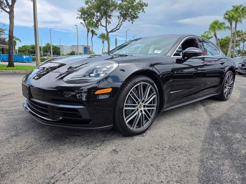 Used 2018 Porsche Panamera 4S AWD/4WD image 18