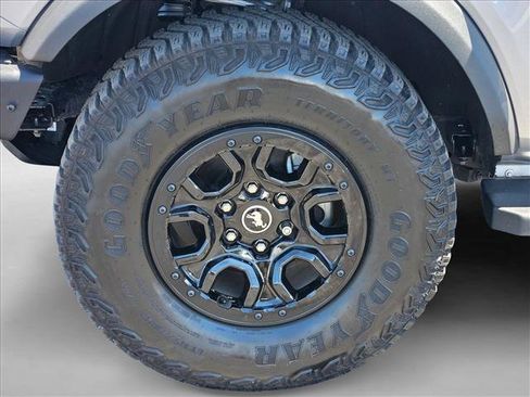 Used 2024 Ford Bronco Wildtrak AWD/4WD image 23