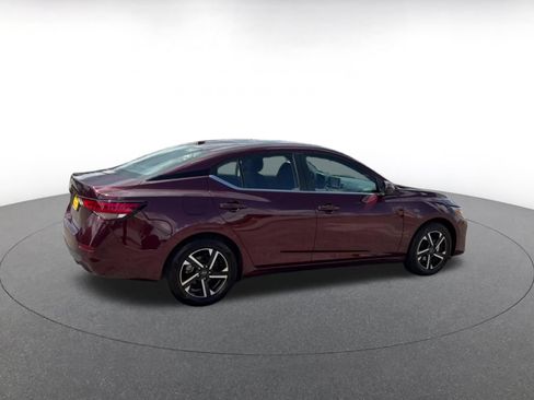 Used 2025 Nissan Sentra SV FWD image 12