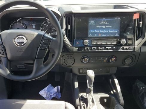 New 2026 Nissan Frontier S image 9
