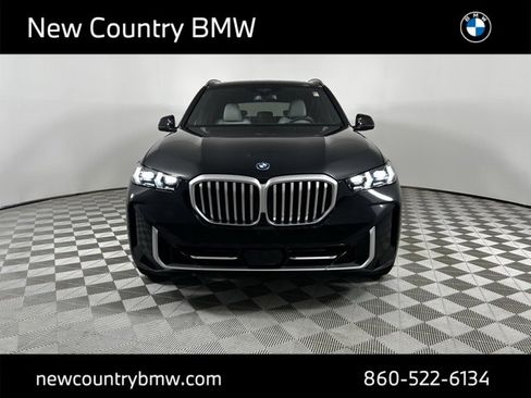 New 2026 BMW X5 xDrive50e image 2