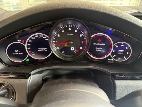 Certified 2020 Porsche Cayenne S AWD/4WD image 16